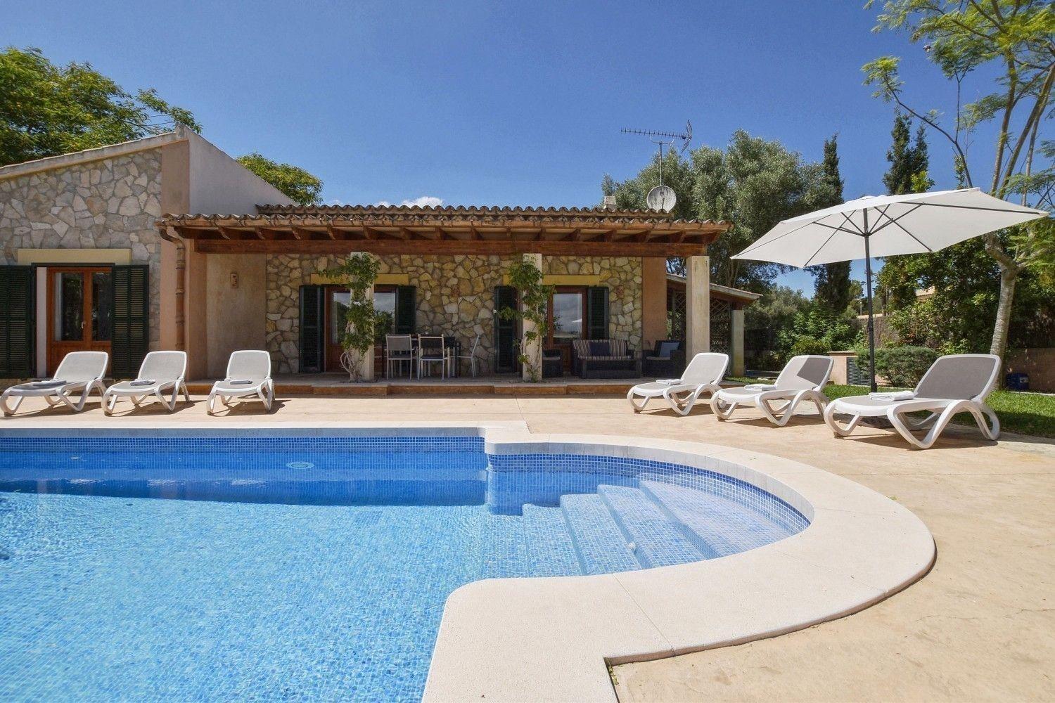 Moderne Mit Privatem Pool In Crestatx